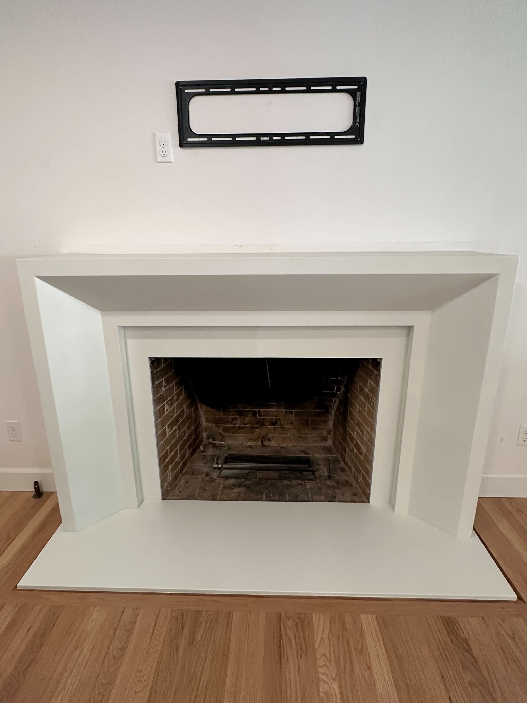 Newport Cast Limestone Surround